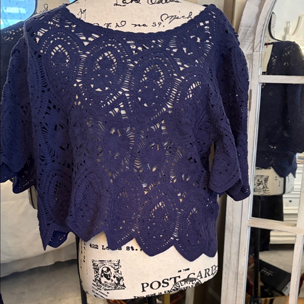 Sold Solitaire Navy Crochet Top